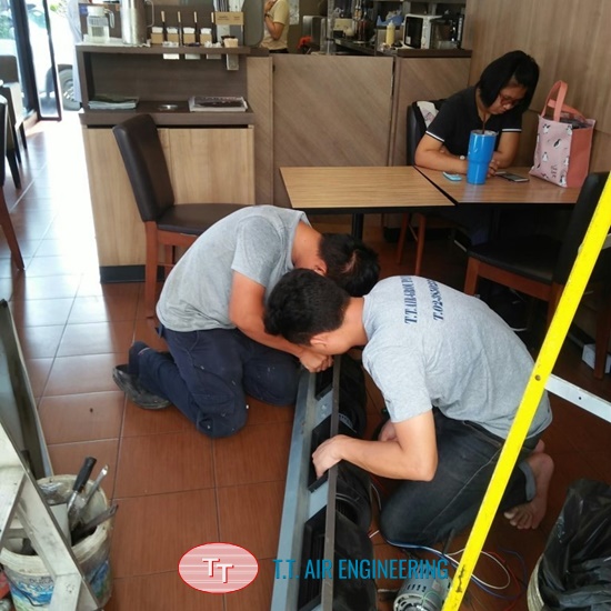 ติดตั้งแอร์ร้านกาแฟ ร้านอาหาร